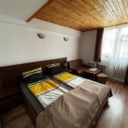 Durchova Kashta Family Hotel 3*