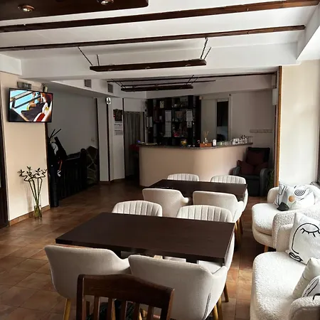 Durchova Kashta Family 酒店 3*